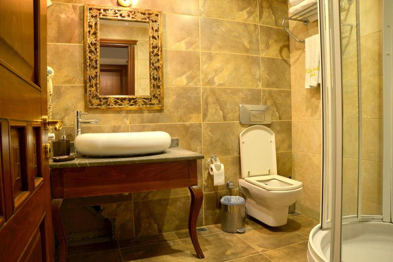 Bathroom 4, Villa Pasha Hotel, Fatih