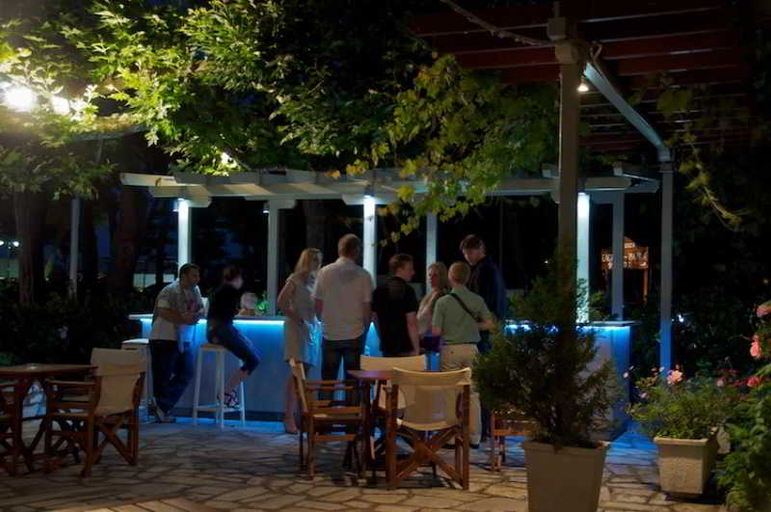 Food & Drinks, Zefiros, Thessaly