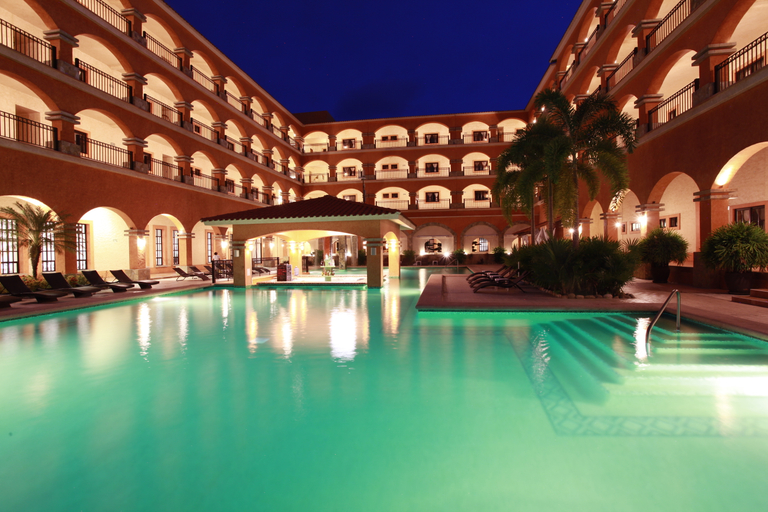 Sport & Beauty, Marina Park Plaza Huatulco Condohotel, Dist. Pochutla