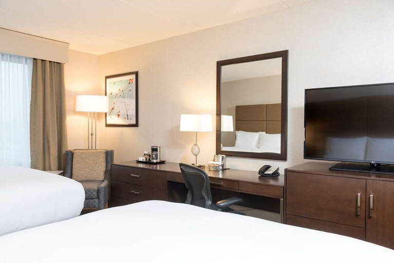Bedroom 3, Doubletree By Hilton Pleasant Prairie Kenosha, Kenosha