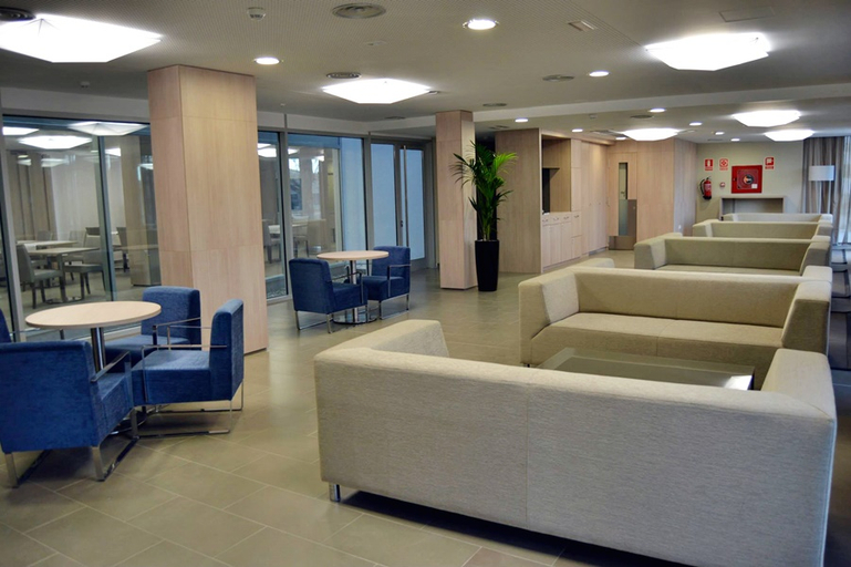 Public Area 5, Balneario De Gravalos, La Rioja