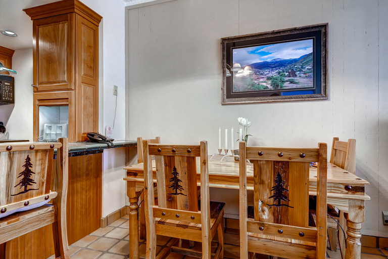 Public Area 3, Edelweiss Haus, Summit