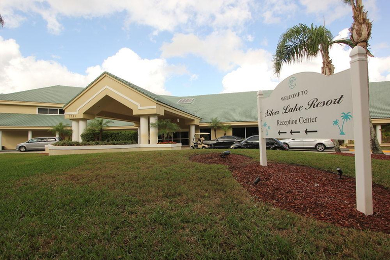 Exterior & Views 2, Silver Lake Resort, Osceola