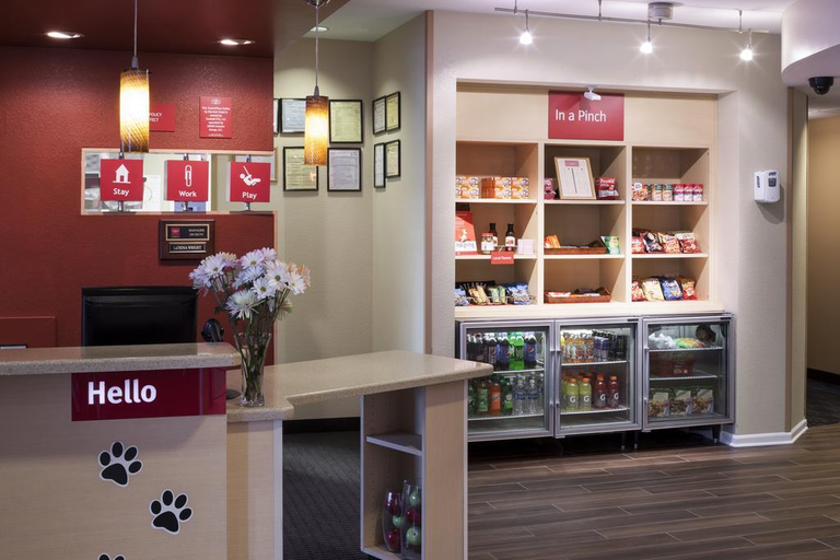 Public Area, TownePlace Suites Columbus, Muscogee