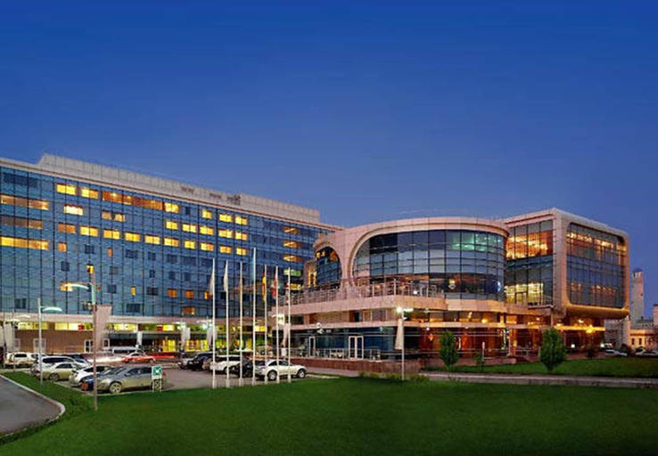 Renaissance Atyrau Hotel, Makhambetskiy