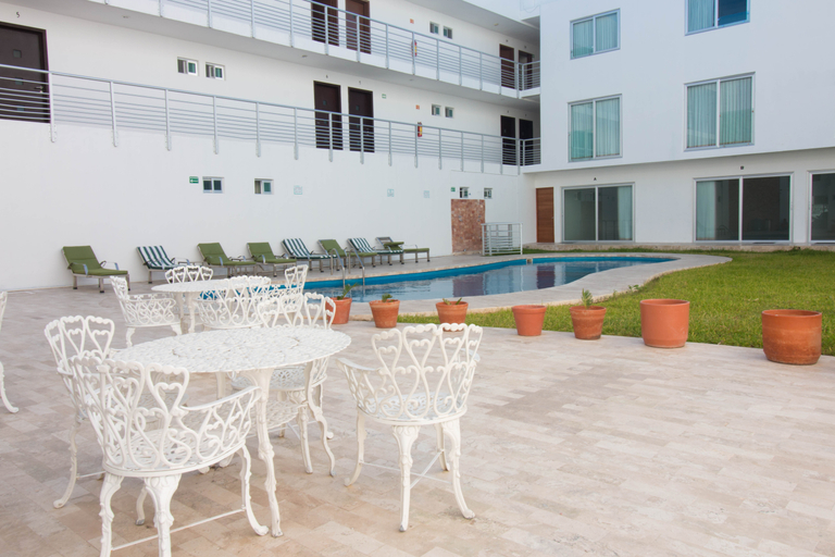 Public Area 2, Playa Encantada, Cozumel