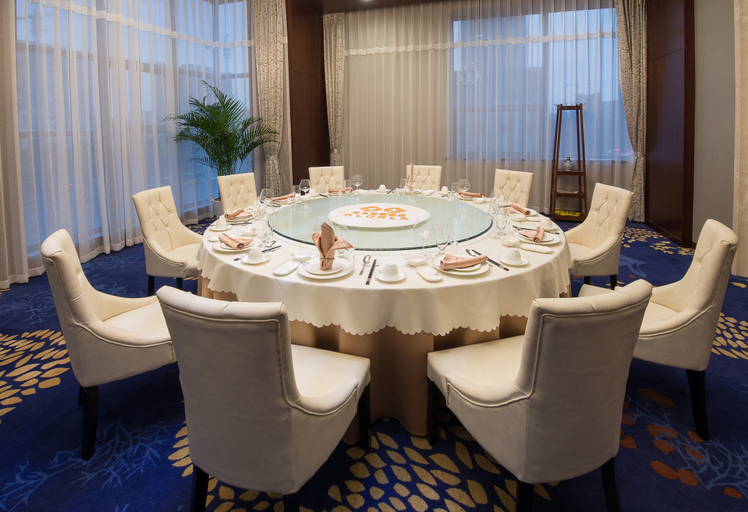 Food & Drinks 4, Gloria Plaza Hotel Qingdao, Qingdao