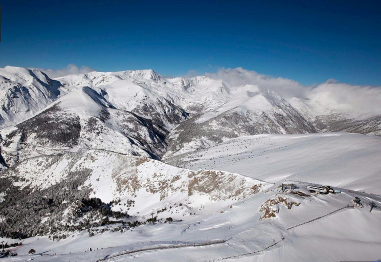 Sport & Beauty, Apartamentos Canillo Pie de Pistas 3000