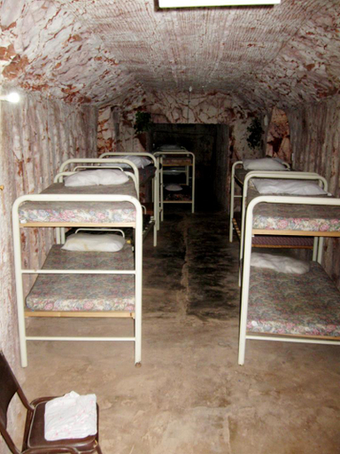 Sport & Beauty 4, Radeka Downunder Underground Motel, Coober Pedy