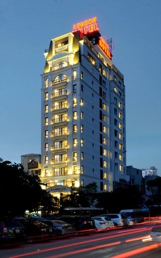 London Hanoi Hotel, Cầu Giấy