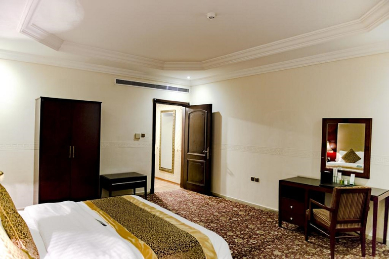 Bedroom 2, Boudl Heraa Suites, Jeddah