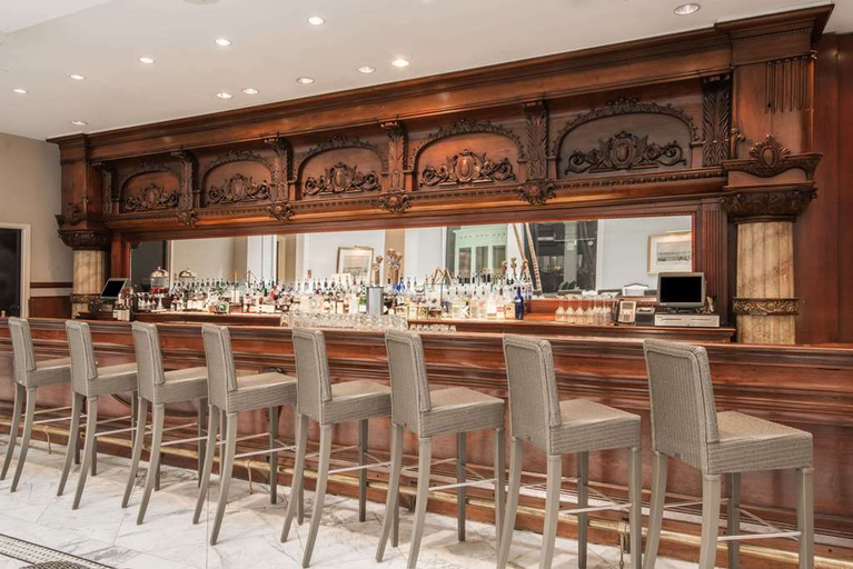 Food & Drinks 5, The Tremont House, Galveston