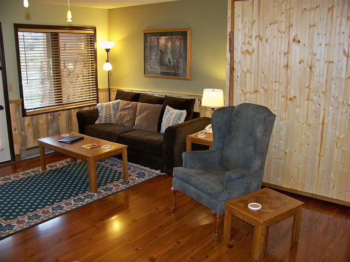 Public Area 3, Inn at SilverCreek, Grand