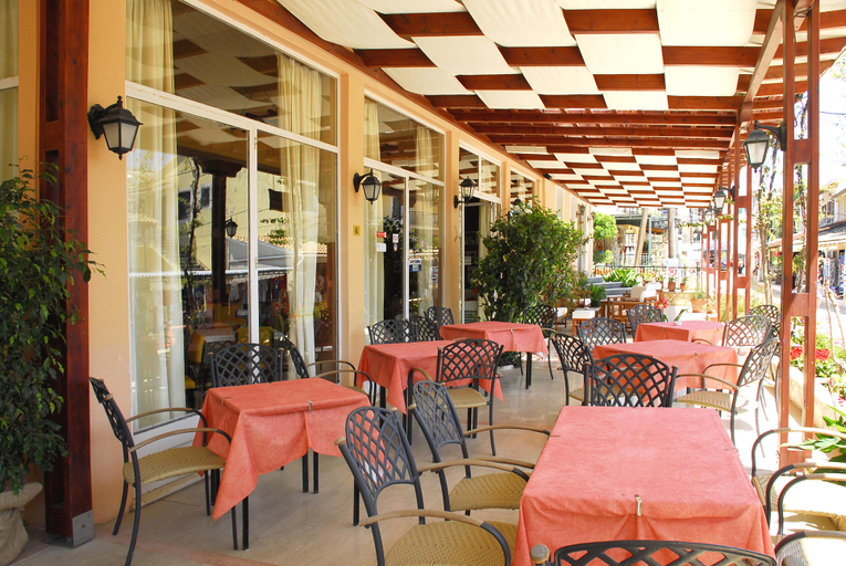 Food & Drinks 4, Kassiopi Oasis Hotel, Ionian Islands