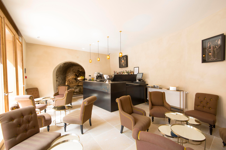 Public Area 4, Hôtel de la Villeon, Ardèche