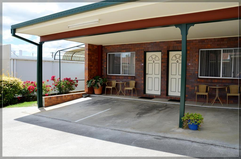Exterior & Views 2, Peter Allen Motor Inn, Tenterfield