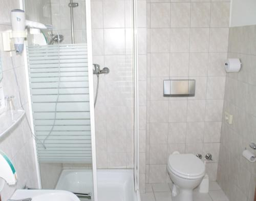 Bathroom 4, Garni Zum Adler, Mainz-Bingen