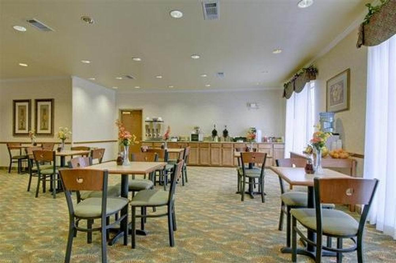 Food & Drinks 5, Quality Inn and Suites Glen Rose, Somervell