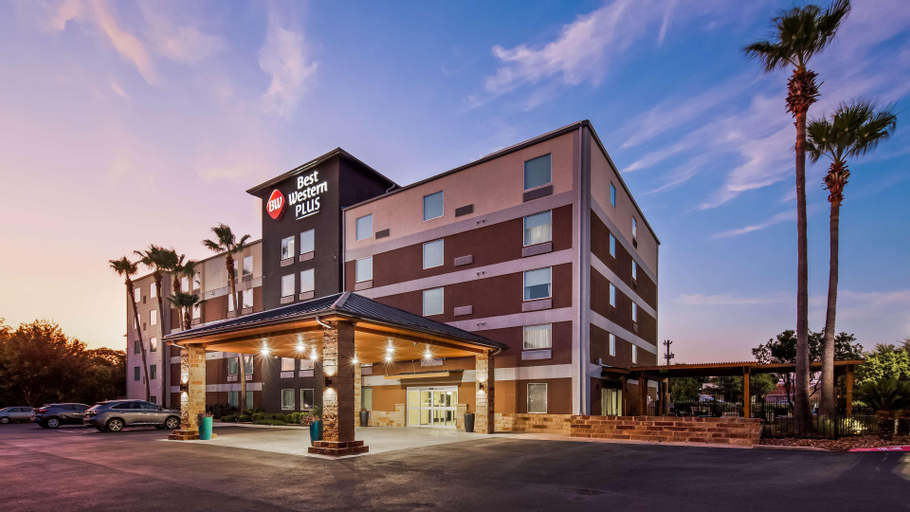 Best Western Plus Downtown North, Bexar