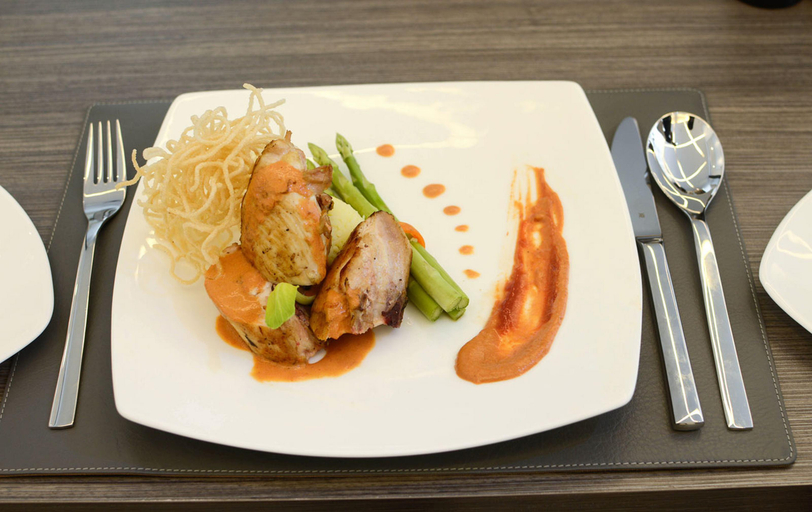 Food & Drinks 5, Space Apartments & Suites , Dhaka