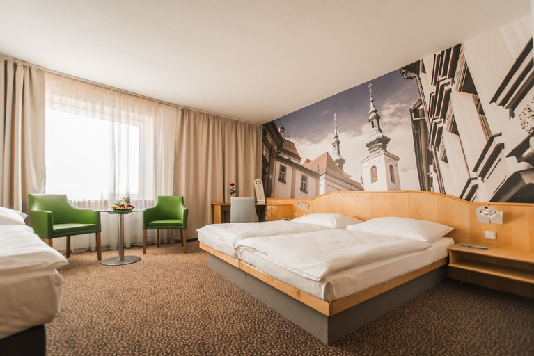 Bedroom 4, Cosmopolitan Bobycentrum – Czech Leading Hotels, Brno