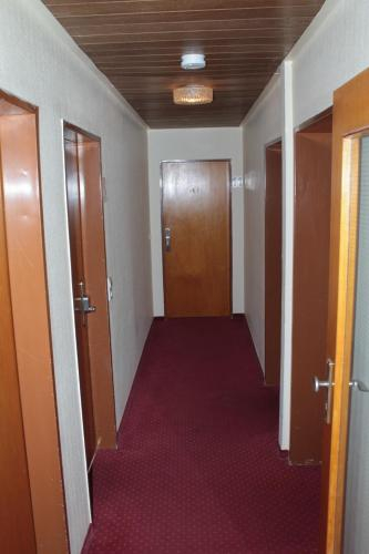 Others, Garni Zum Adler, Mainz-Bingen