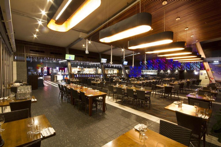 Food & Drinks 5, Calamvale Hotel Suites and Conference Centre, Calamvale