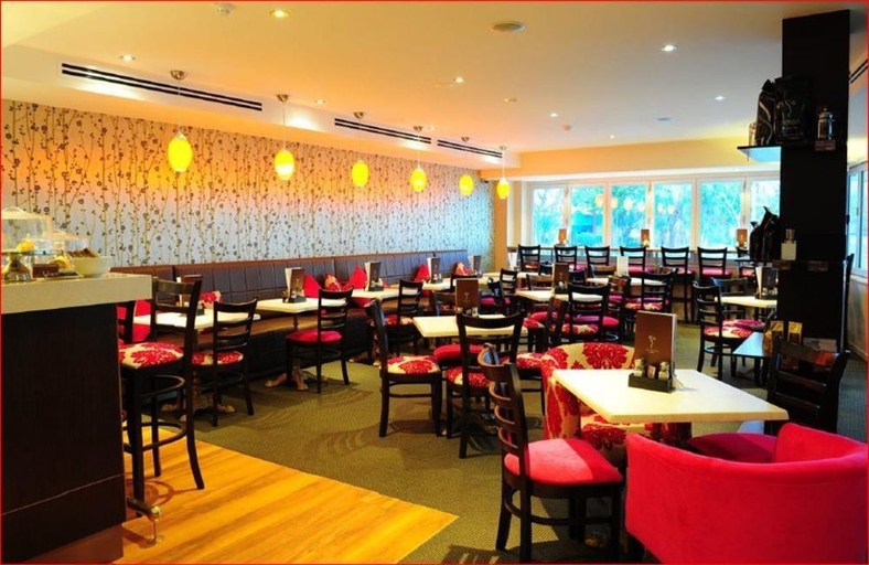 Food & Drinks 5, CBD Luxury Accommodation, Rockhampton