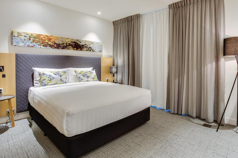 Bedroom 2, Quality Hotel Rules Club Wagga, Wagga Wagga - Pt A