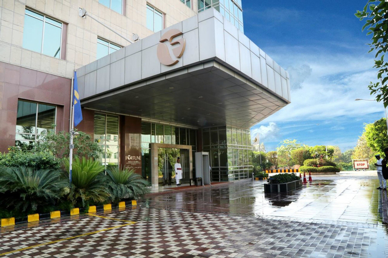 Fortune Select Global Gurgaon- Member ITC Hotel Group, Gurgaon