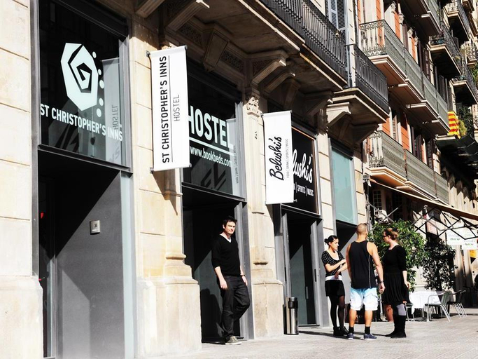 Public Area 2, St Christopher's Inn, Barcelona - Hostel, Barcelona