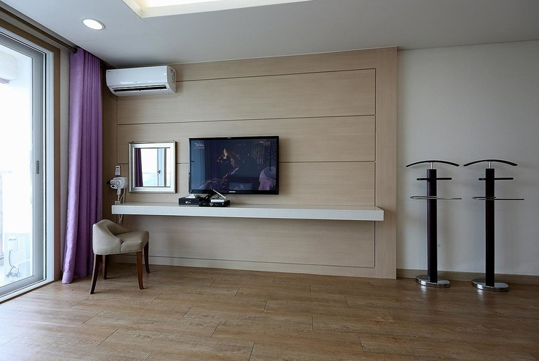 Public Area 3, Areumdaun Resort, Seogwipo