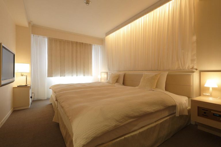 Bedroom 3, Takasaki View Hotel, Takasaki