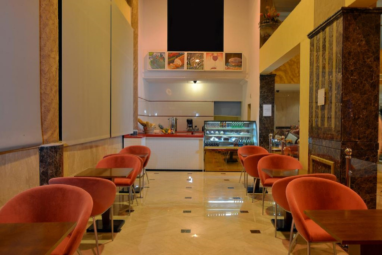 Food & Drinks 5, Boudl Heraa Suites, Jeddah