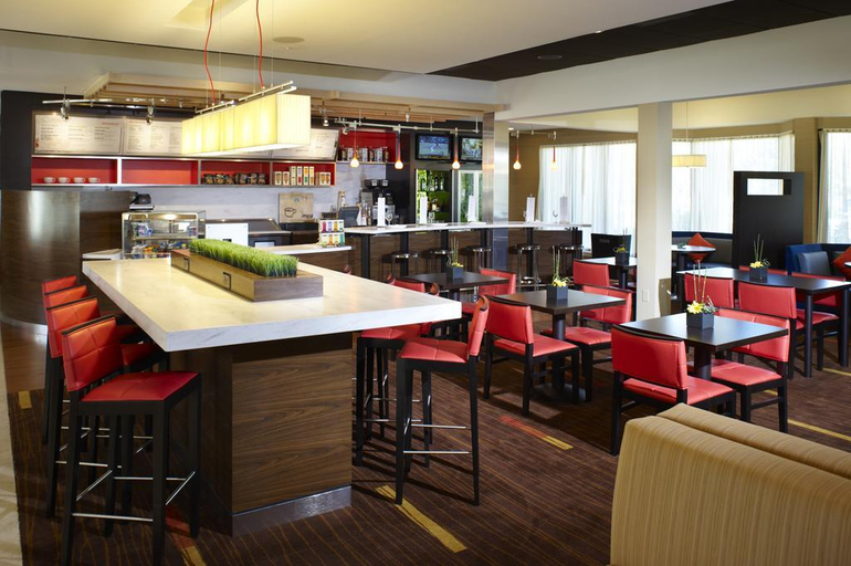 Public Area 3, Courtyard by Marriott Louisville East, Jefferson