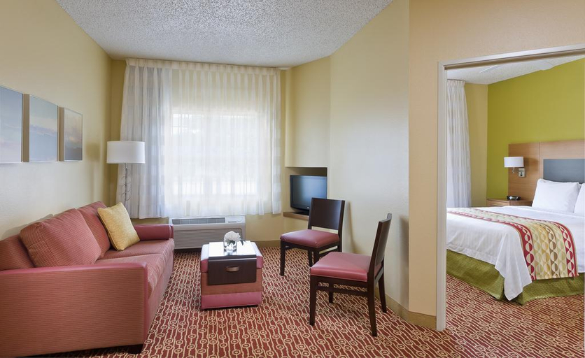 Exterior & Views 2, TownePlace Suites Houston Brookhollow, Houston