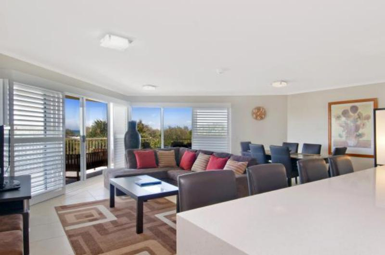Public Area, Surfside on the Beach, Caloundra - Kawana