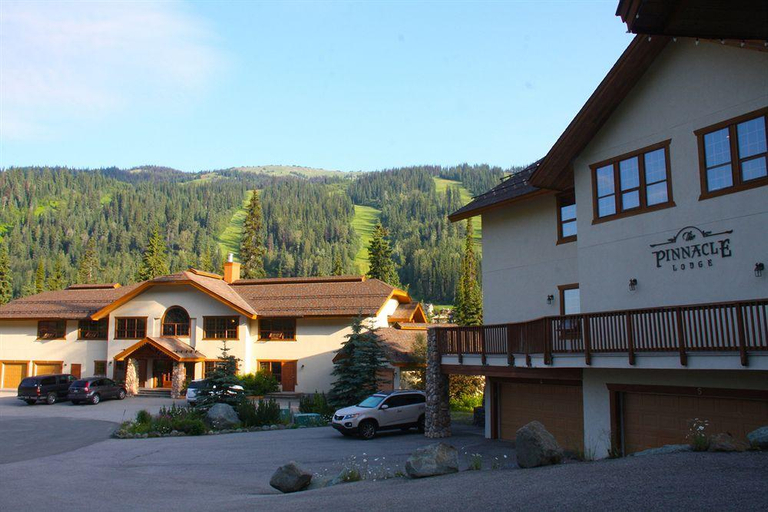 Exterior & Views 2, Vacation Internationale Pinnacle Lodge, Thompson-Nicola