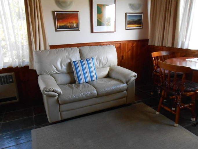Public Area 3, Tidelines of Bicheno, Glamorgan-Spring Bay
