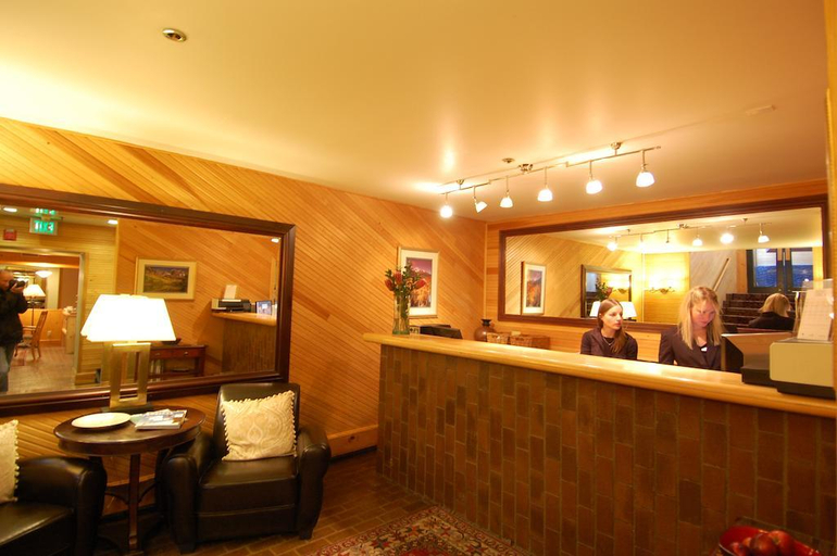 Public Area 2, Independence Square Lodge by Frias, Pitkin