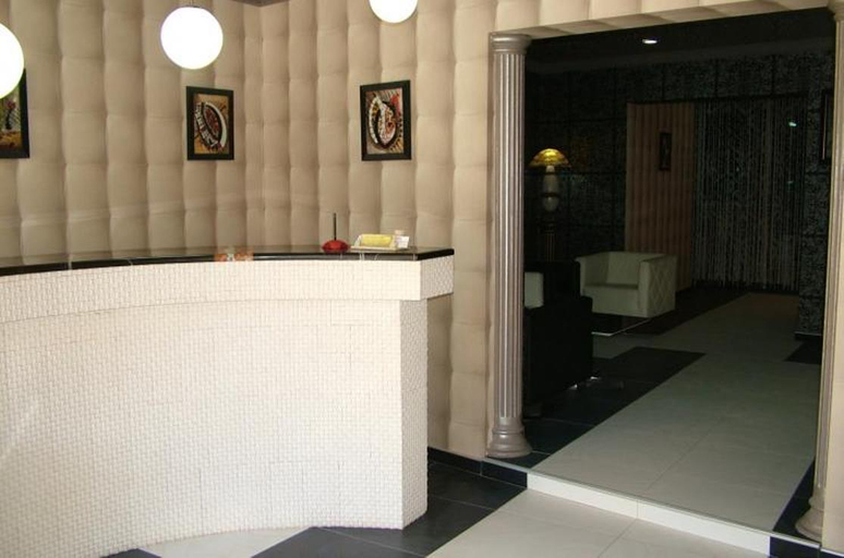 Public Area 2, Hotel Begolli, Priština