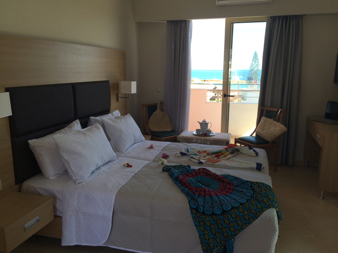 Bedroom 5, Pleasure Beach Hotel, Crete