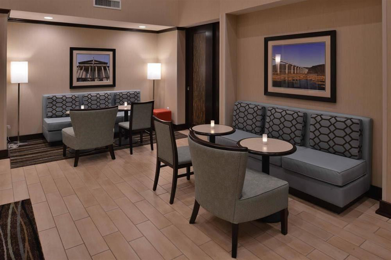 Public Area 3, Hampton Inn & Suites Mount Joy/Lancaster West, Lancaster