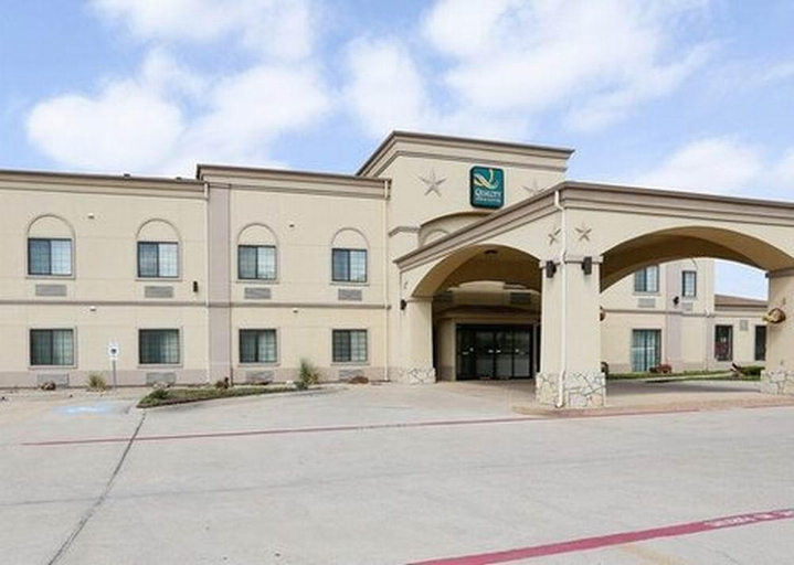 Exterior & Views 2, Quality Inn and Suites Glen Rose, Somervell