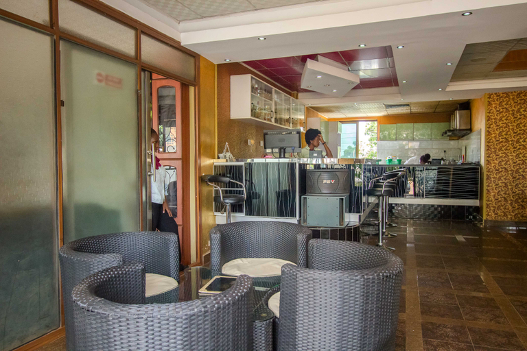 Public Area 3, Sal's Boutique Hotel, Kampala