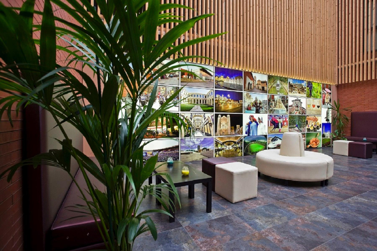 Public Area 3, ELE Enara Boutique Hotel, Valladolid