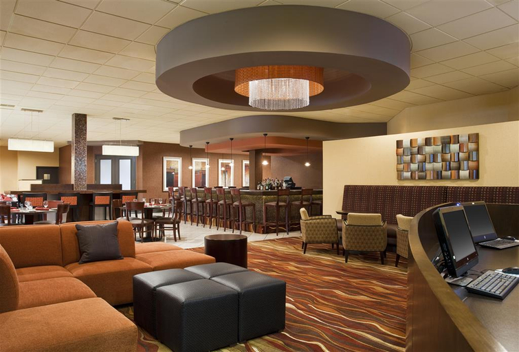 Public Area 3, Four Points by Sheraton Milwaukee North Shore, Milwaukee