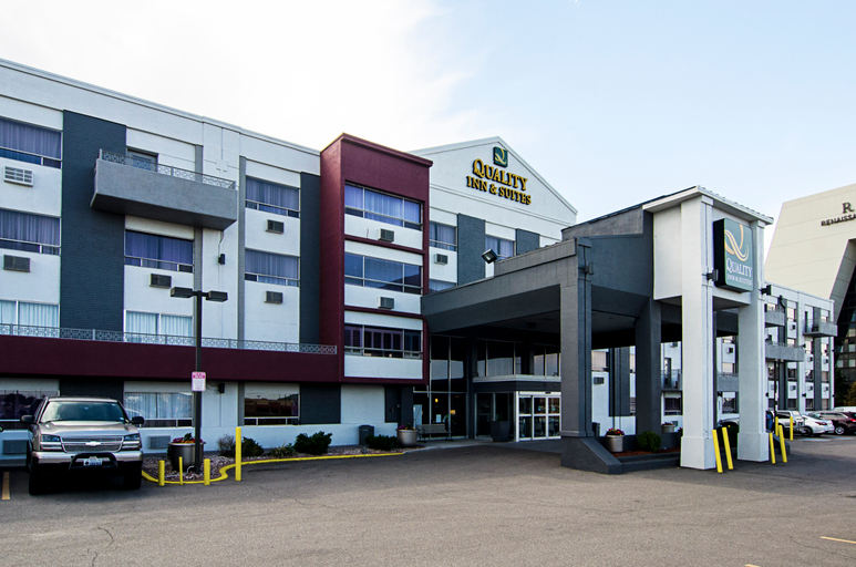 Exterior & Views 1, Quality Inn & Suites Denver Stapleton, Denver