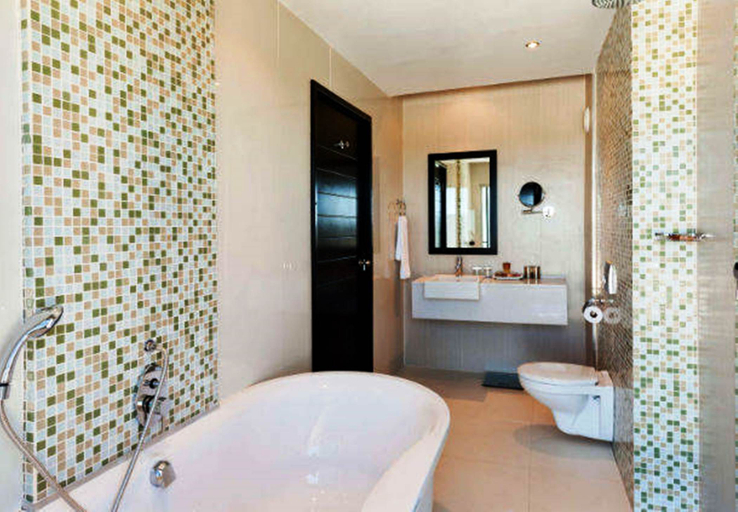 Bathroom 4, Protea Hotel Upington Oasis, Siyanda