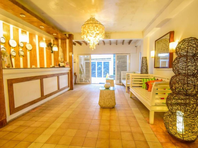 Public Area 2, White House Beach Resort, Malay